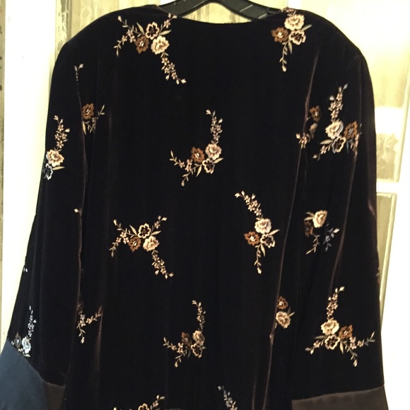 Dana Buchman Woman Embroidered Coat - Picture 2 of 5